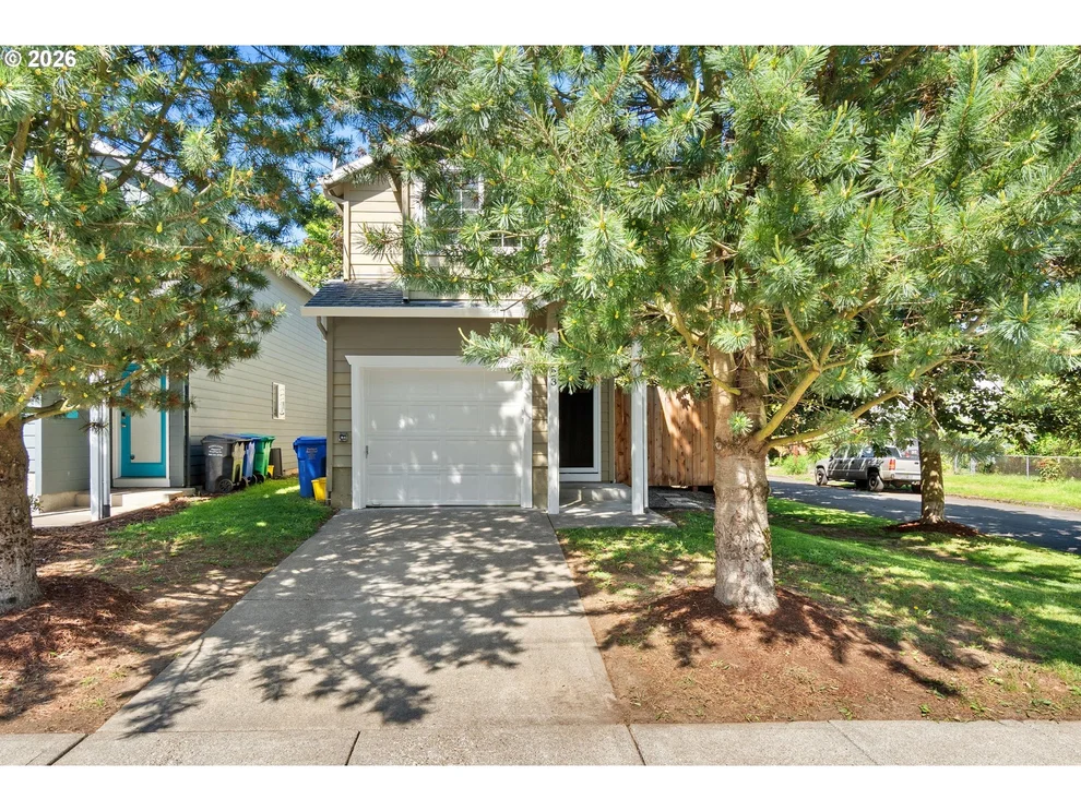 Unit for sale at 9223 N HODGE AVE, Portland, OR 97203