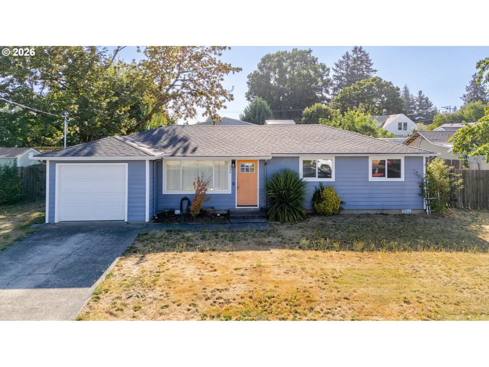 Unit for sale at 728 SHORES ST, Salem, OR 97301