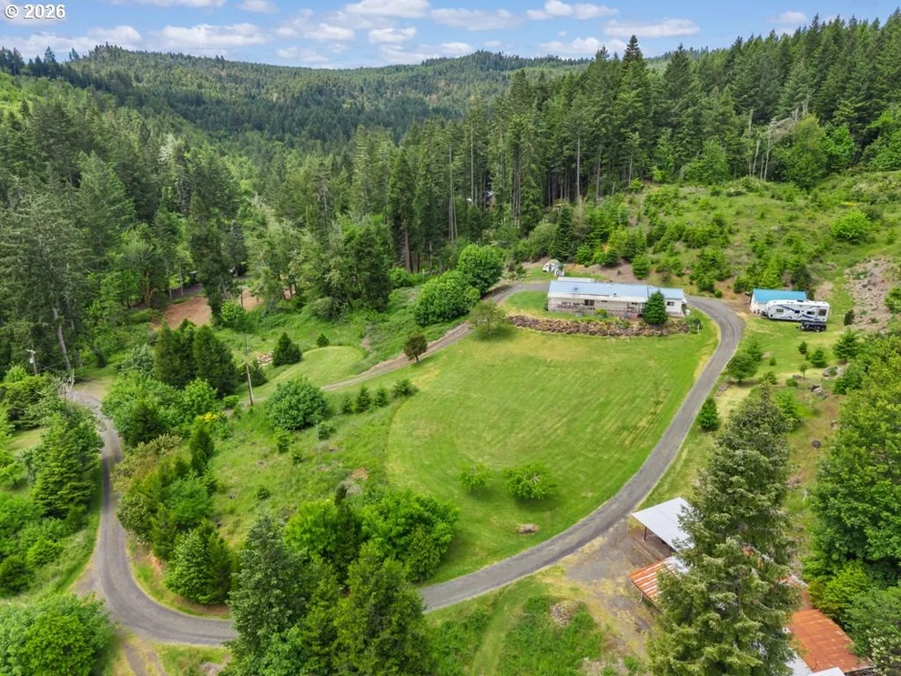 Unit for sale at 32477 W SAGINAW RD, CottageGrove, OR 97424