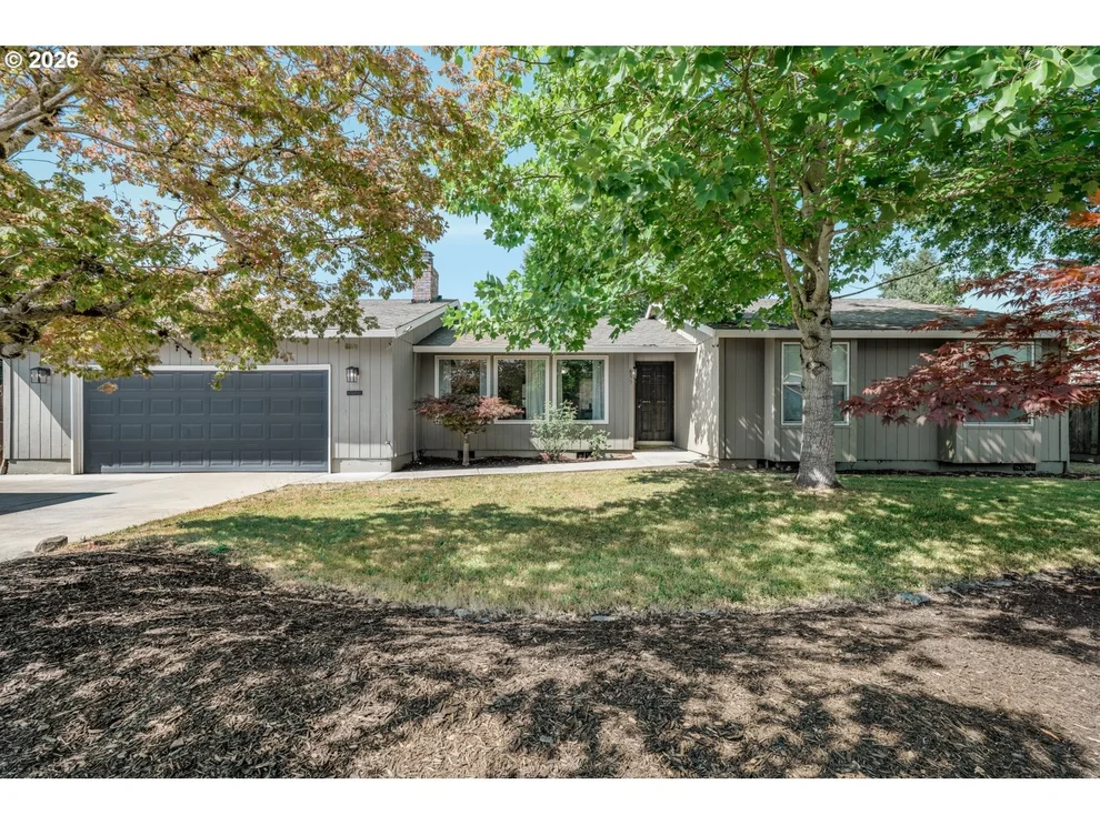 Unit for sale at 859 NE KATHRYN ST, Hillsboro, OR 97124