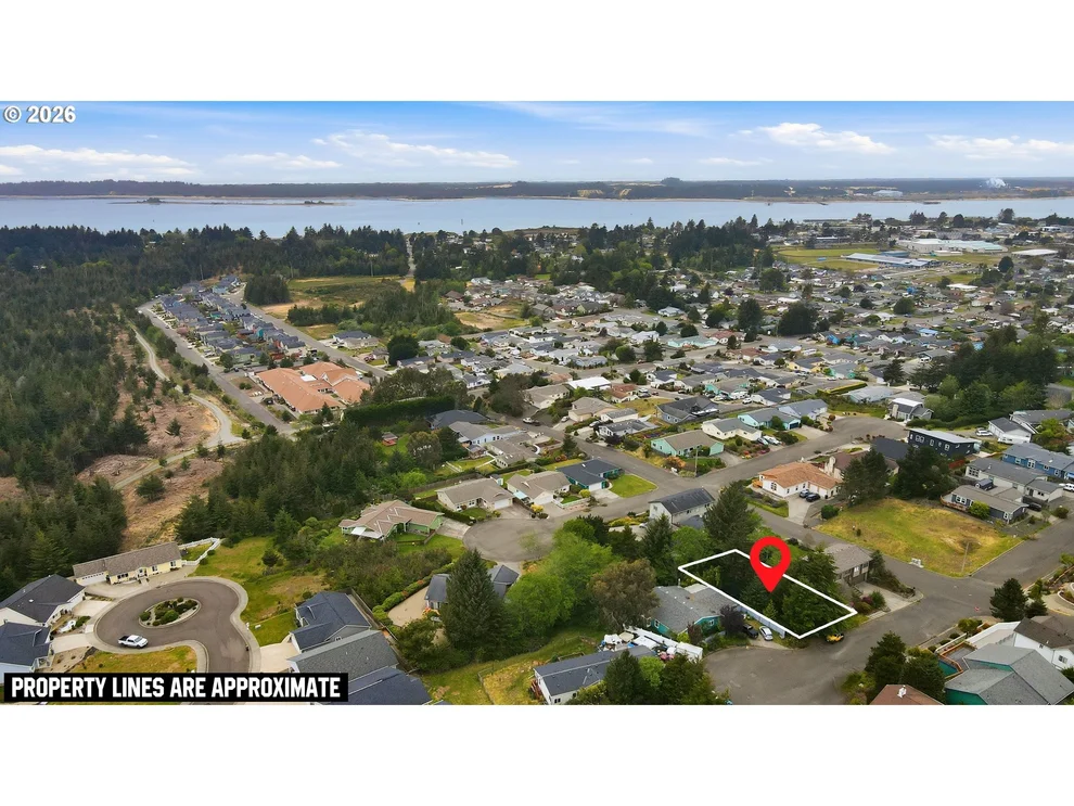 Unit for sale at Zanna PL, CoosBay, OR 97420