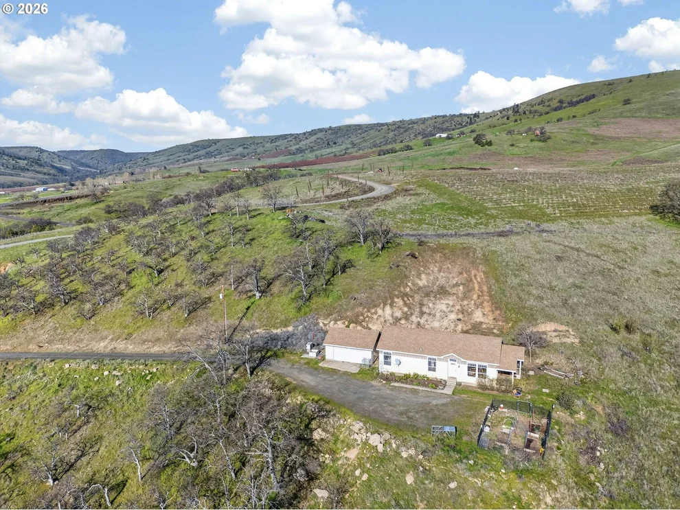 Unit for sale at 3475 THREE MILE RD, TheDalles, OR 97058