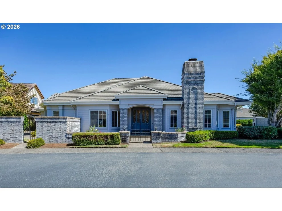 Unit for sale at 3279 Lakemont DR, Eugene, OR 97408