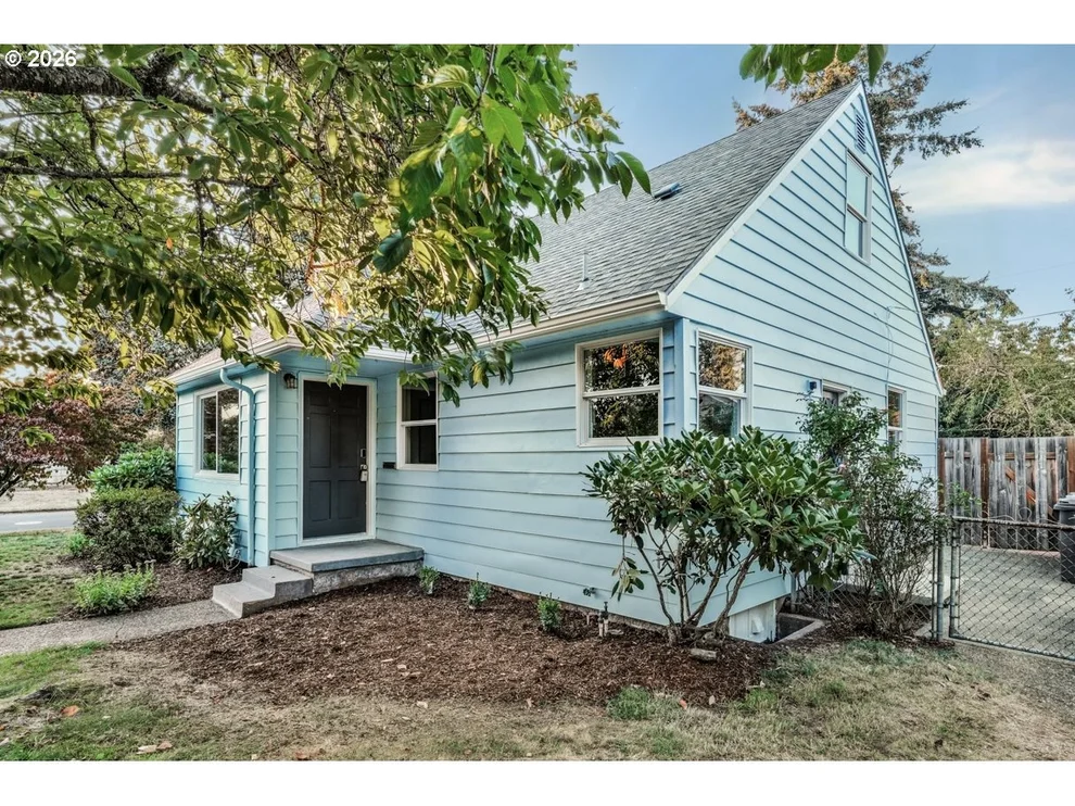 Unit for sale at 8907 SE CLAY ST, Portland, OR 97216