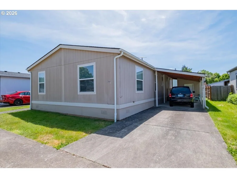 Unit for sale at 200 MARKET ST, Lebanon, OR 97355
