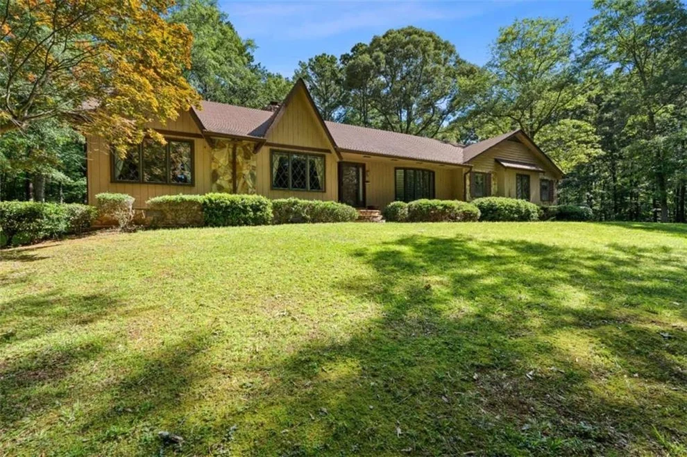 Unit for sale at 2665 Honey Creek Road, Conyers, GA 30094