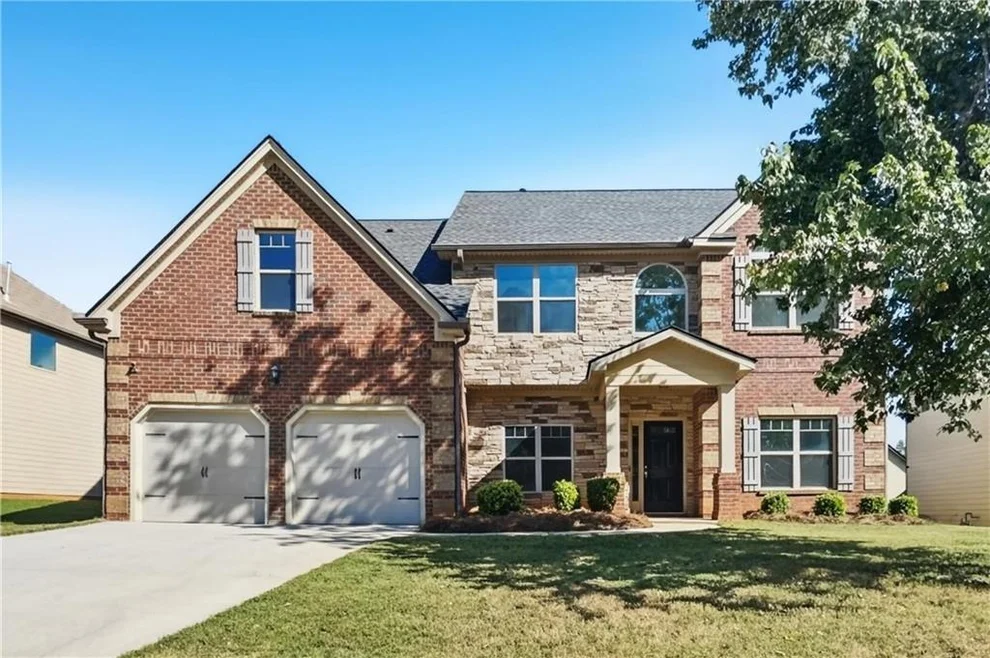 Unit for sale at 12191 Centerra Drive, Hampton, GA 30228