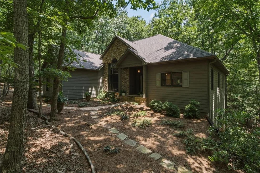 Unit for sale at 7 Summit Drive E, Jasper, GA 30143
