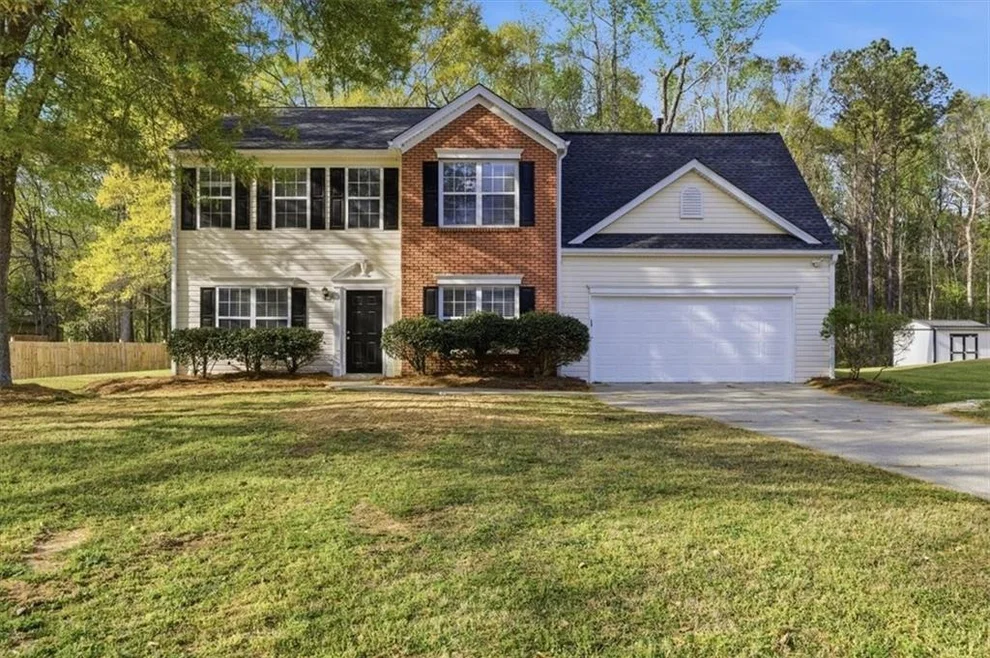 Unit for sale at 111 Crestbend Lane, Powder Springs, GA 30127