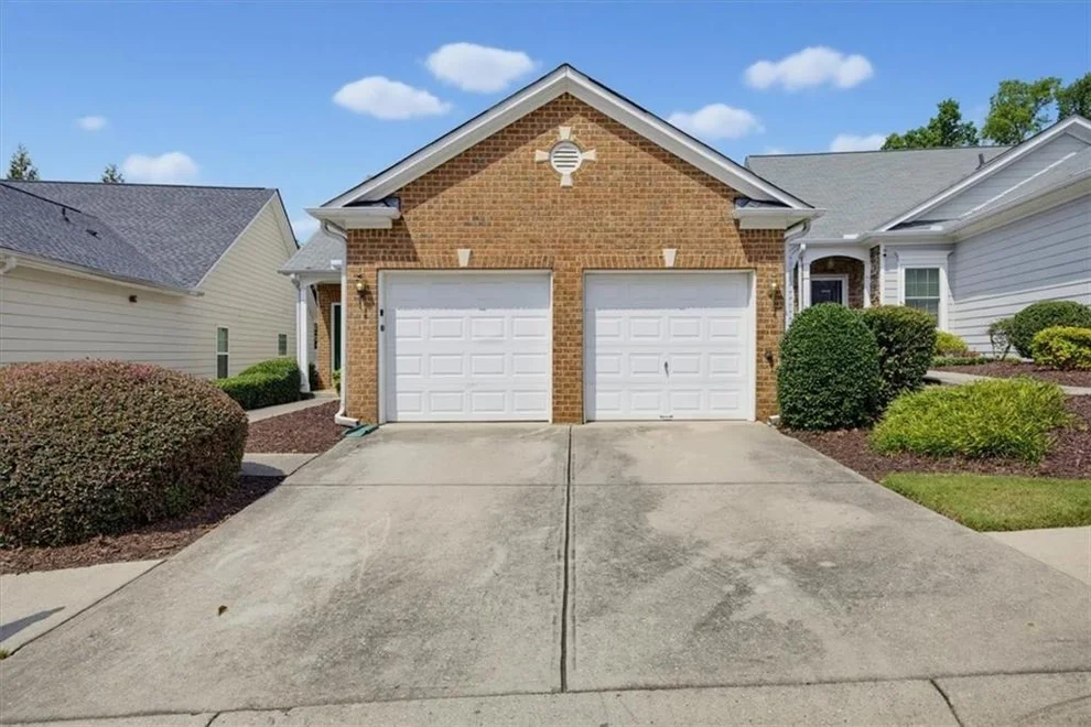 Unit for sale at 2090 Appaloosa Way, Conyers, GA 30012
