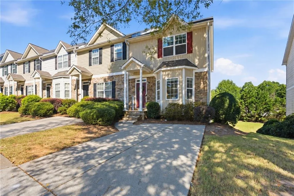 Unit for sale at 243 Derby Court, Acworth, GA 30102