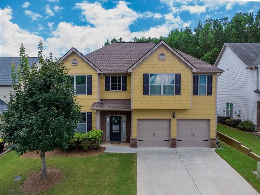 Unit for sale at 47 Maple Hill Drive, Newnan, GA 30265