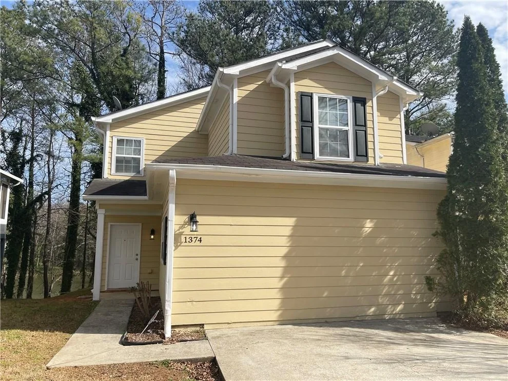 Unit for sale at 1374 To Lani Farm Road, Stone Mountain, GA 30083