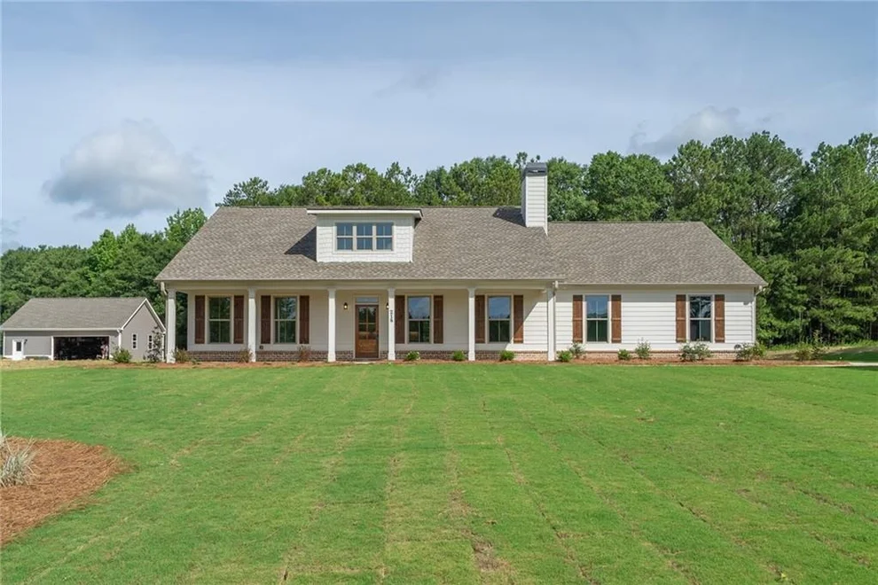 Unit for sale at 218 Woodfin Way, Social Circle, GA 30025