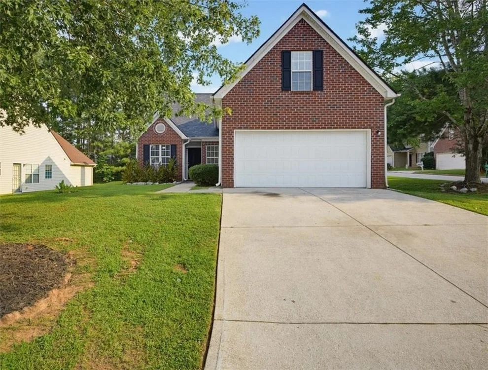 Unit for sale at 6563 Lake Mill Trace, Lithonia, GA 30038