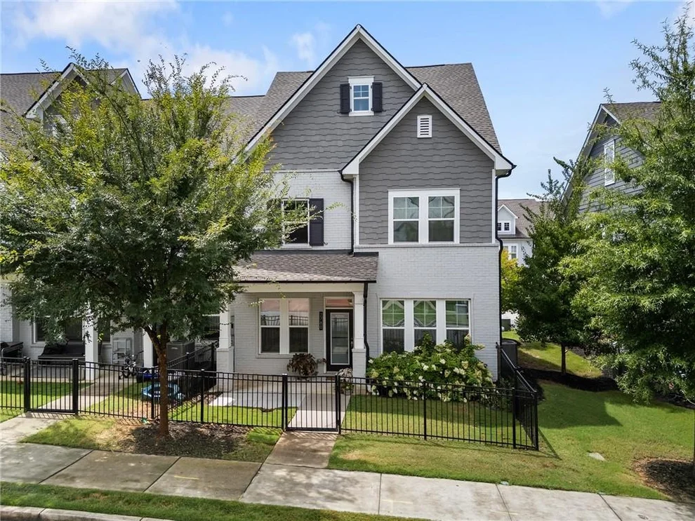 Unit for sale at 2780 Bell Drive SE, Smyrna, GA 30080