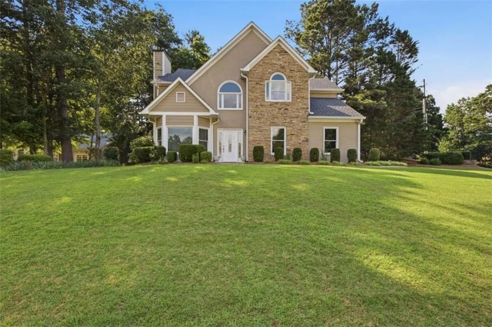Unit for sale at 2084 York River Way, Suwanee, GA 30024