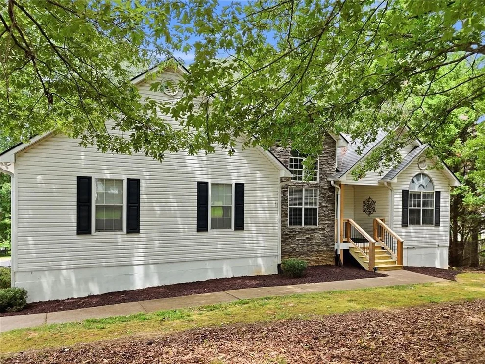 Unit for sale at 460 Kerry Drive, Jasper, GA 30143
