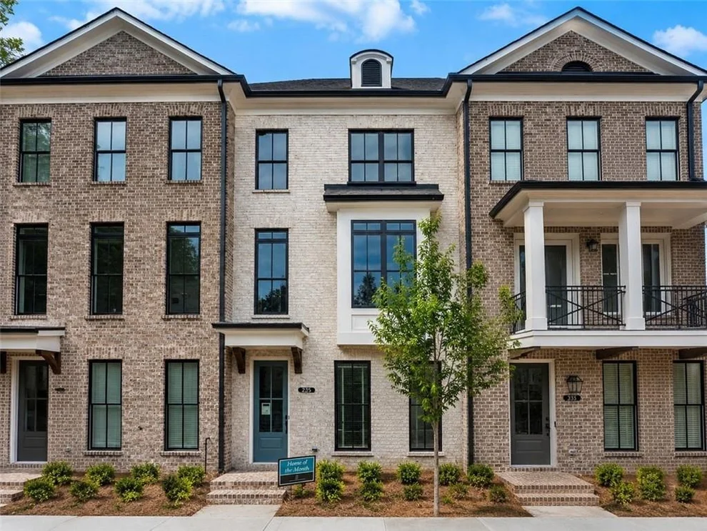 Unit for sale at 355 Crimson Pine Alley, Alpharetta, GA 30009