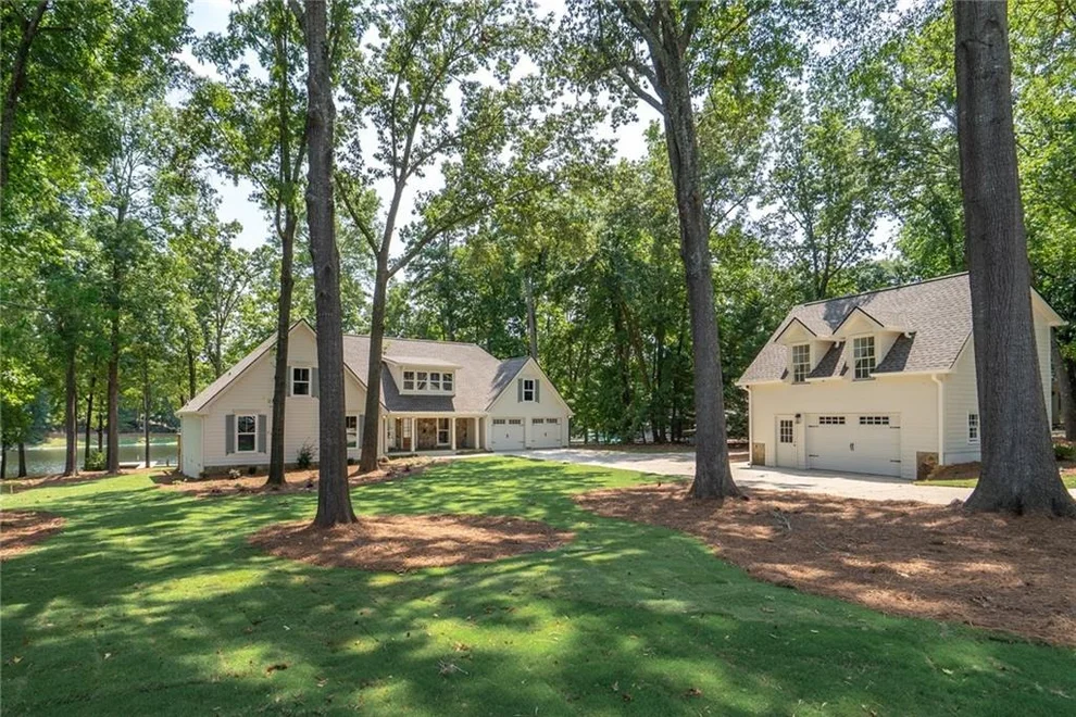 Unit for sale at 200 Whitney Street, Eatonton, GA 31024