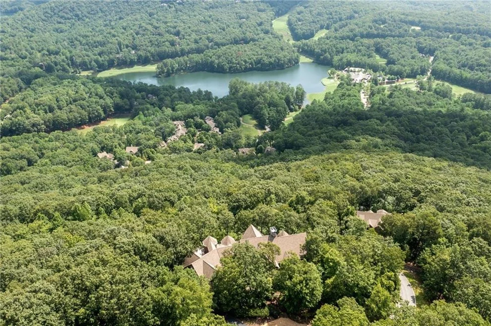 Unit for sale at 8259 Cox Mountain Drive, Big Canoe, GA 30143