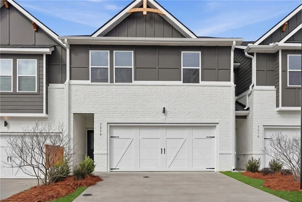 Unit for sale at 3220 Winding Waters Way, Powder Springs, GA 30127