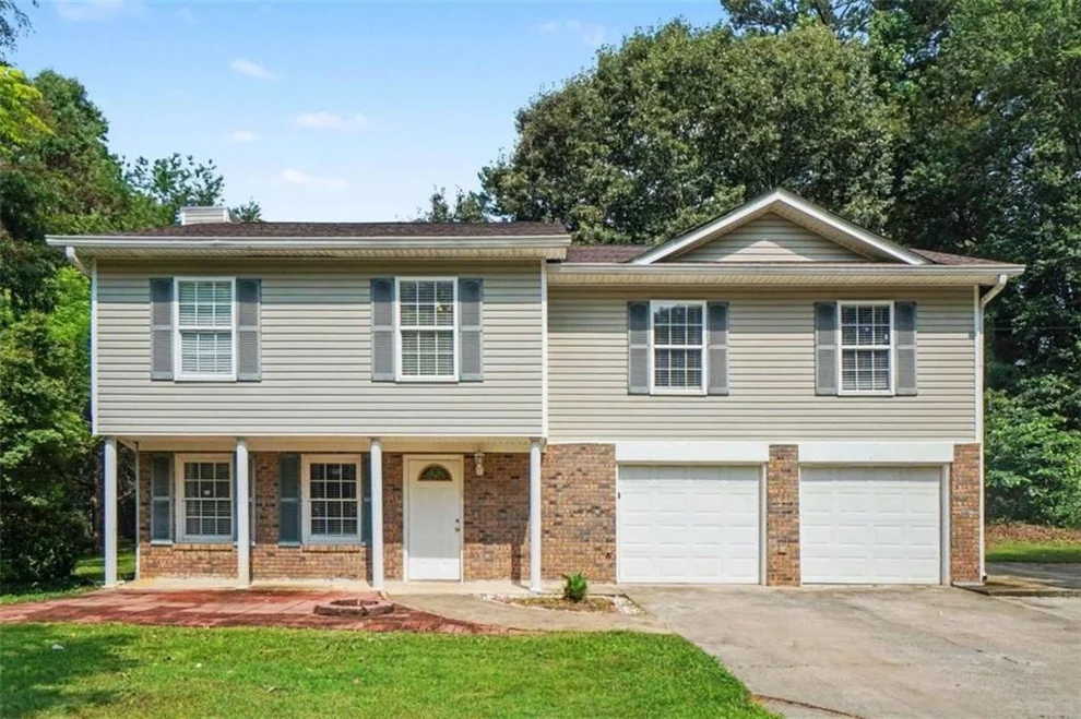 Unit for sale at 3364 Hollyridge Trail, Marietta, GA 30008