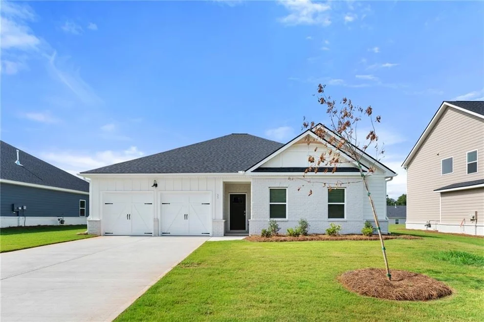 Unit for sale at 33 Faulkner Circle, Social Circle, GA 30025