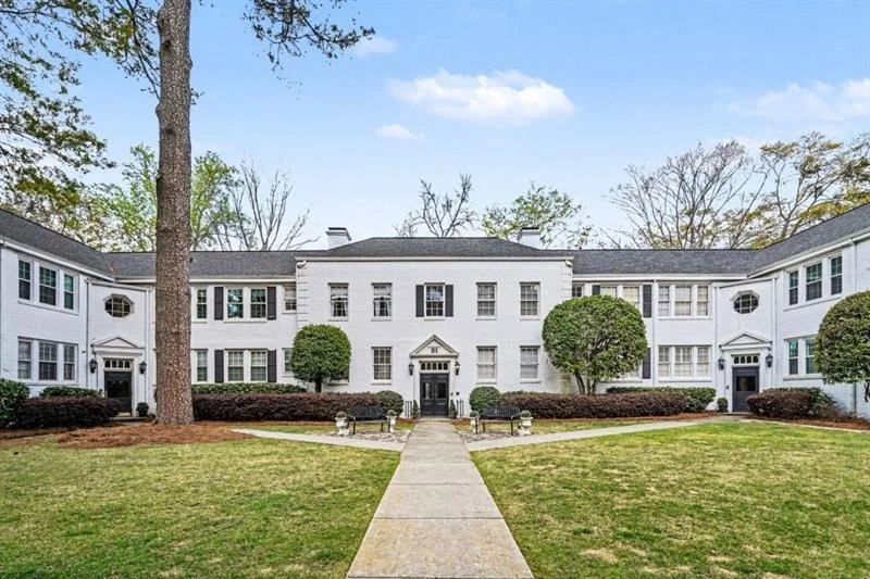 Unit for sale at 21 Peachtree Memorial Drive NW, Atlanta, GA 30309