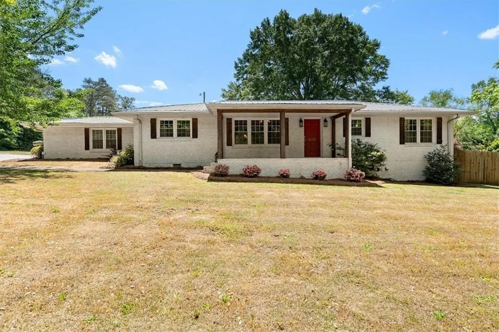 Unit for sale at 1172B Alabama Street, Carrollton, GA 30117