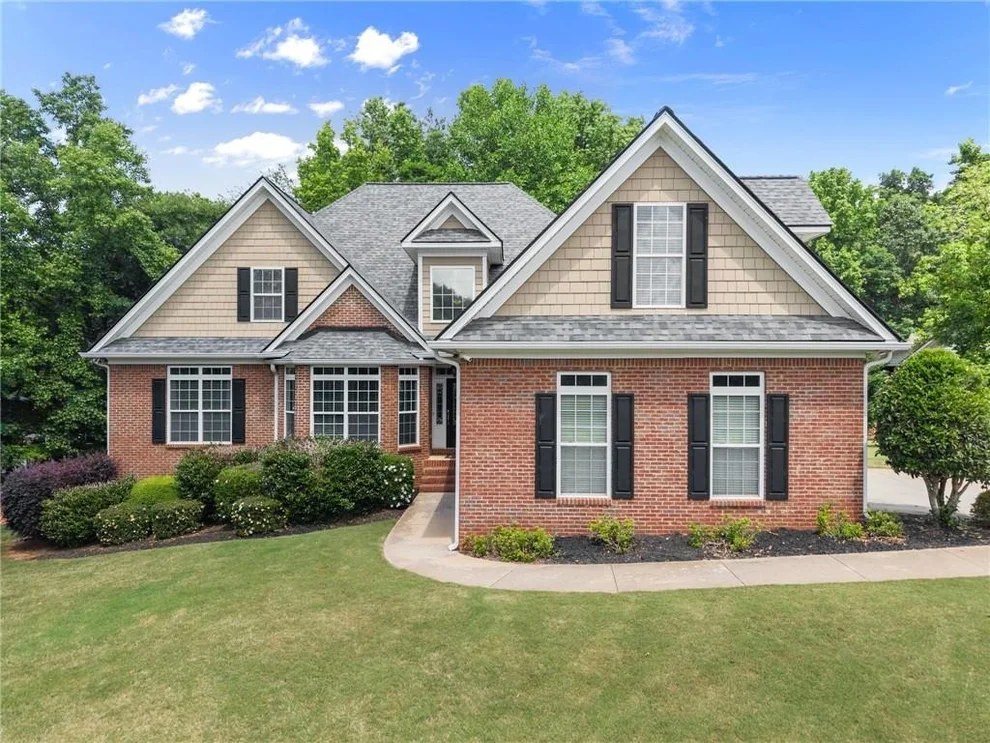 Unit for sale at 6643 Windvane Point, Clermont, GA 30527
