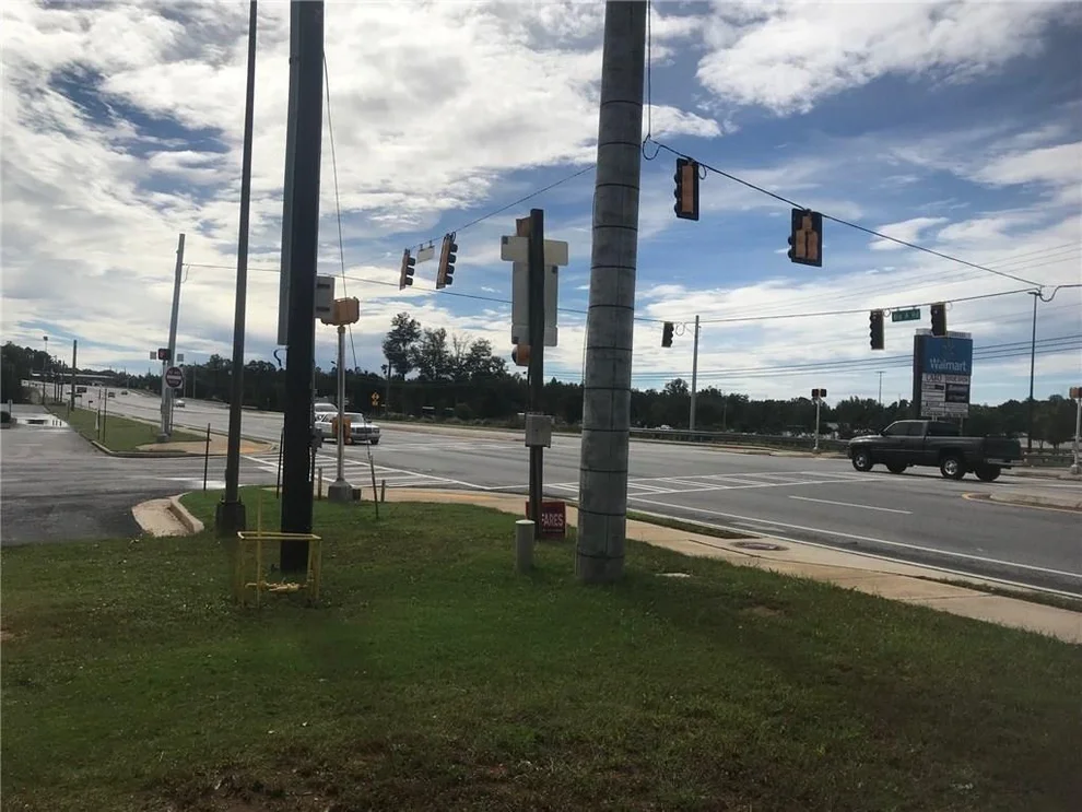 Unit for sale at 3877 Highway 17 Alt, Toccoa, GA 30577