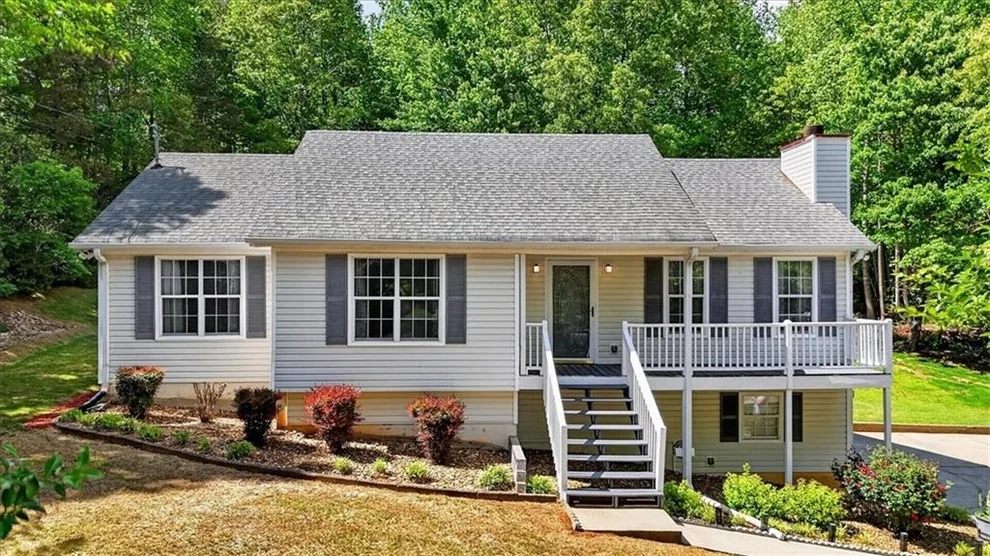 Unit for sale at 402 Deer Run, Jasper, GA 30143