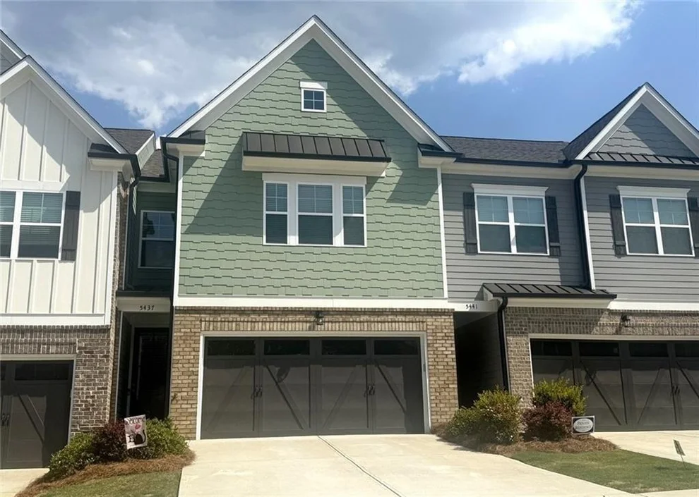 Unit for sale at 5437 Maple Grove Lane, Flowery Branch, GA 30542