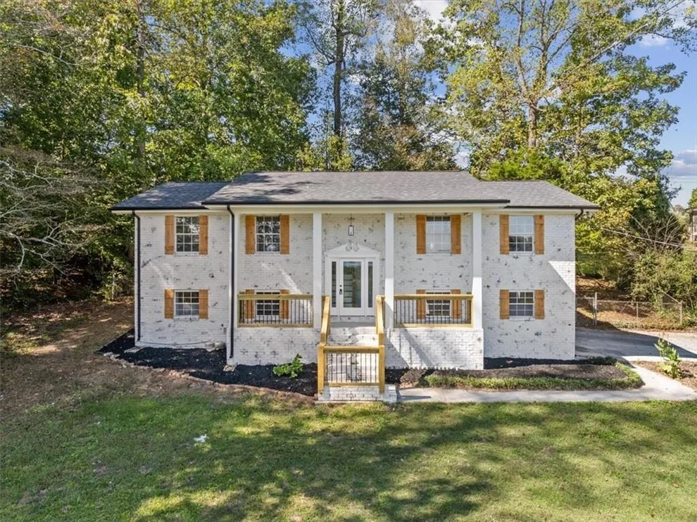 Unit for sale at 4004 Pinewood Drive SE, Dalton, GA 30721