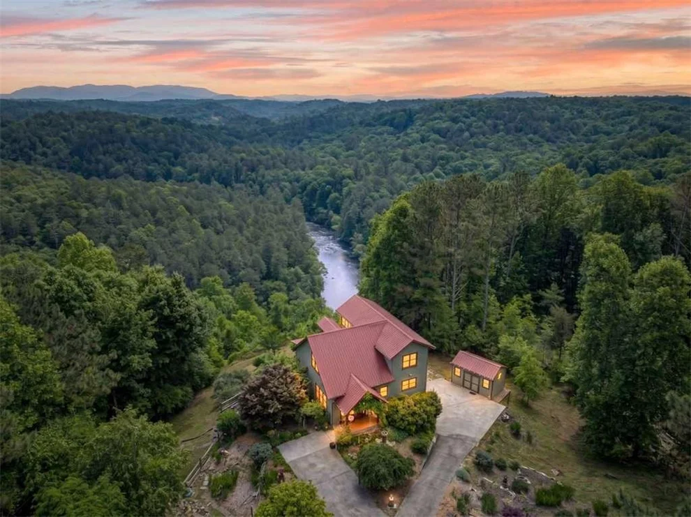 Unit for sale at 95 Scenic Way, Ellijay, GA 30540