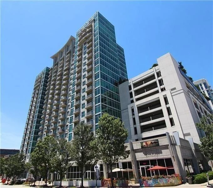 Unit for sale at 250 Pharr Road NE, Atlanta, GA 30305