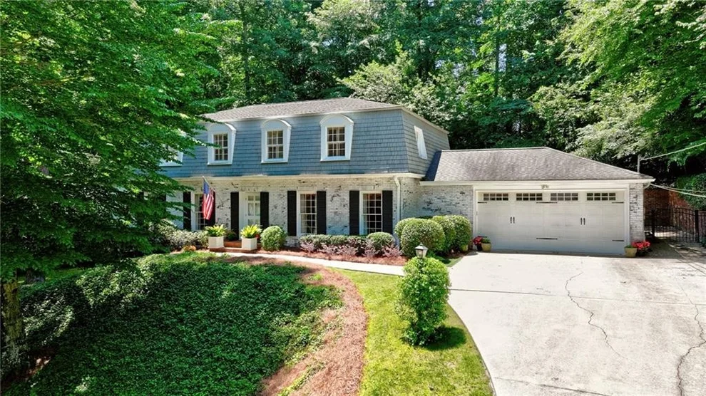 Unit for sale at 2577 Red Valley Road NW, Atlanta, GA 30305