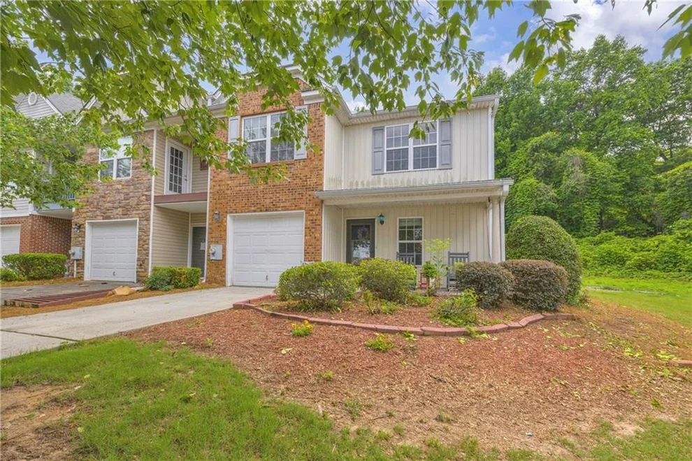 Unit for sale at 1498 Box Circle, Winder, GA 30680