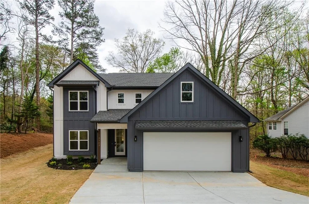 Unit for sale at 3103 The Trail Road, Gainesville, GA 30501