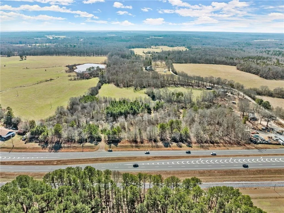 Unit for sale at 4 W Farm Road, Jefferson, GA 30549