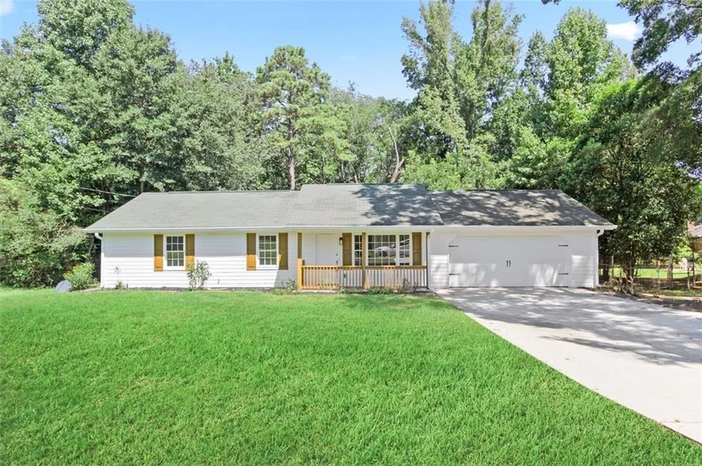 Unit for sale at 630 Crosscreek Trail SE, Conyers, GA 30094