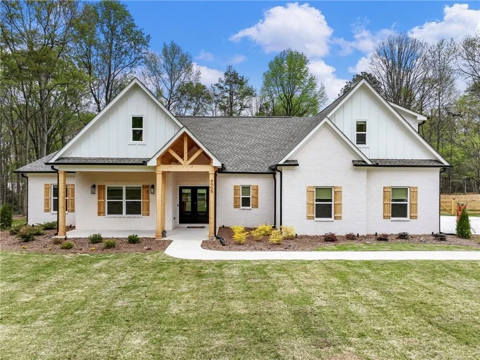Unit for sale at 4939 Emory Griffin Road, Gillsville, GA 30543