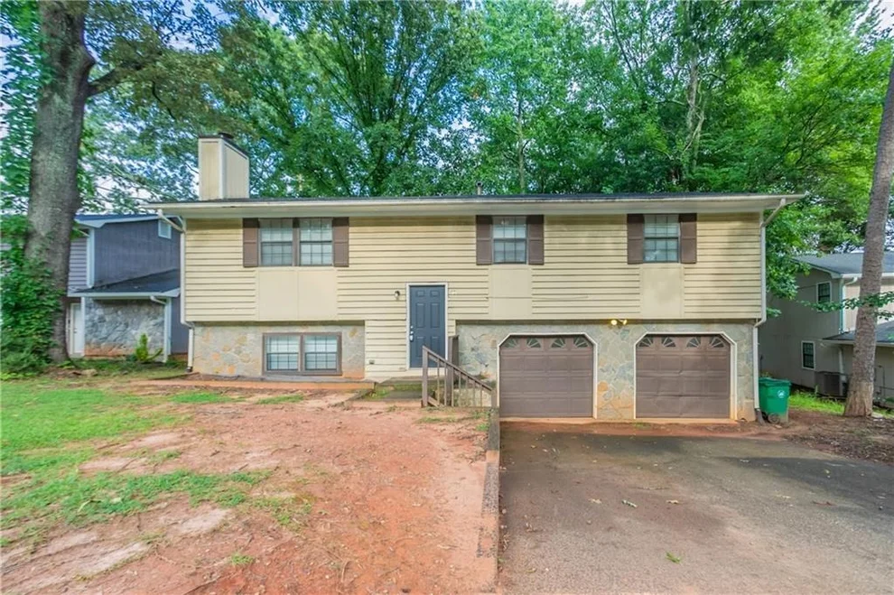 Unit for sale at 1104 To Lani Farm Road, Stone Mountain, GA 30083