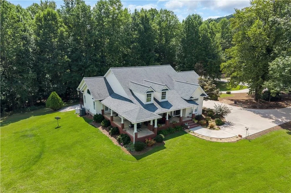 Unit for sale at 270 Hidden Meadows Road, Cleveland, GA 30528