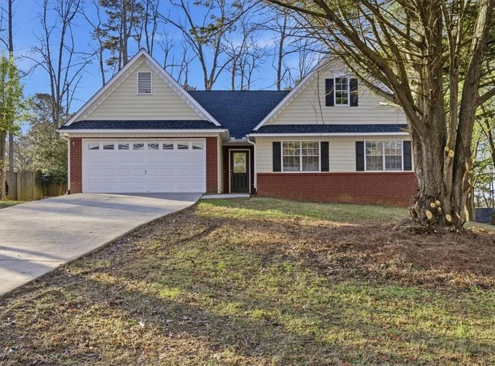 Unit for sale at 875 Oaklen View Drive, Sugar Hill, GA 30518
