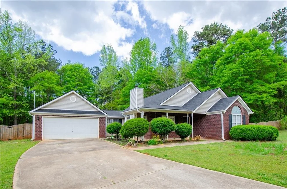 Unit for sale at 238 Knob Hill Drive, Locust Grove, GA 30248
