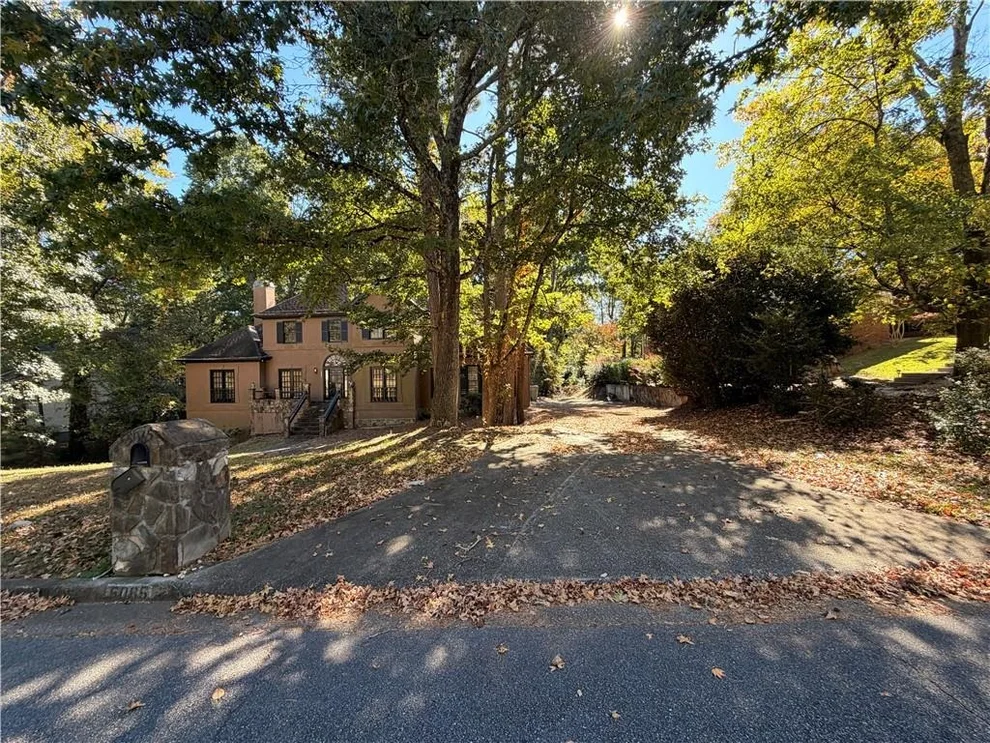 Unit for sale at 5065 Forest Run Trace, Johns Creek, GA 30022