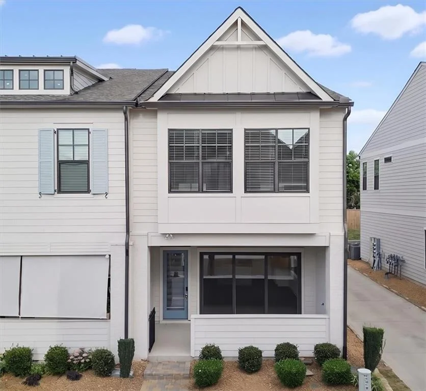 Unit for sale at 661 Stickley Oak Way, Woodstock, GA 30189