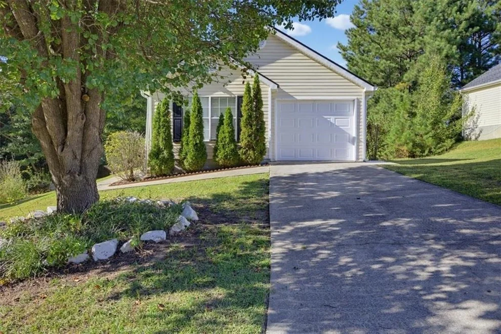 Unit for sale at 1483 Waterton Trail, Douglasville, GA 30134
